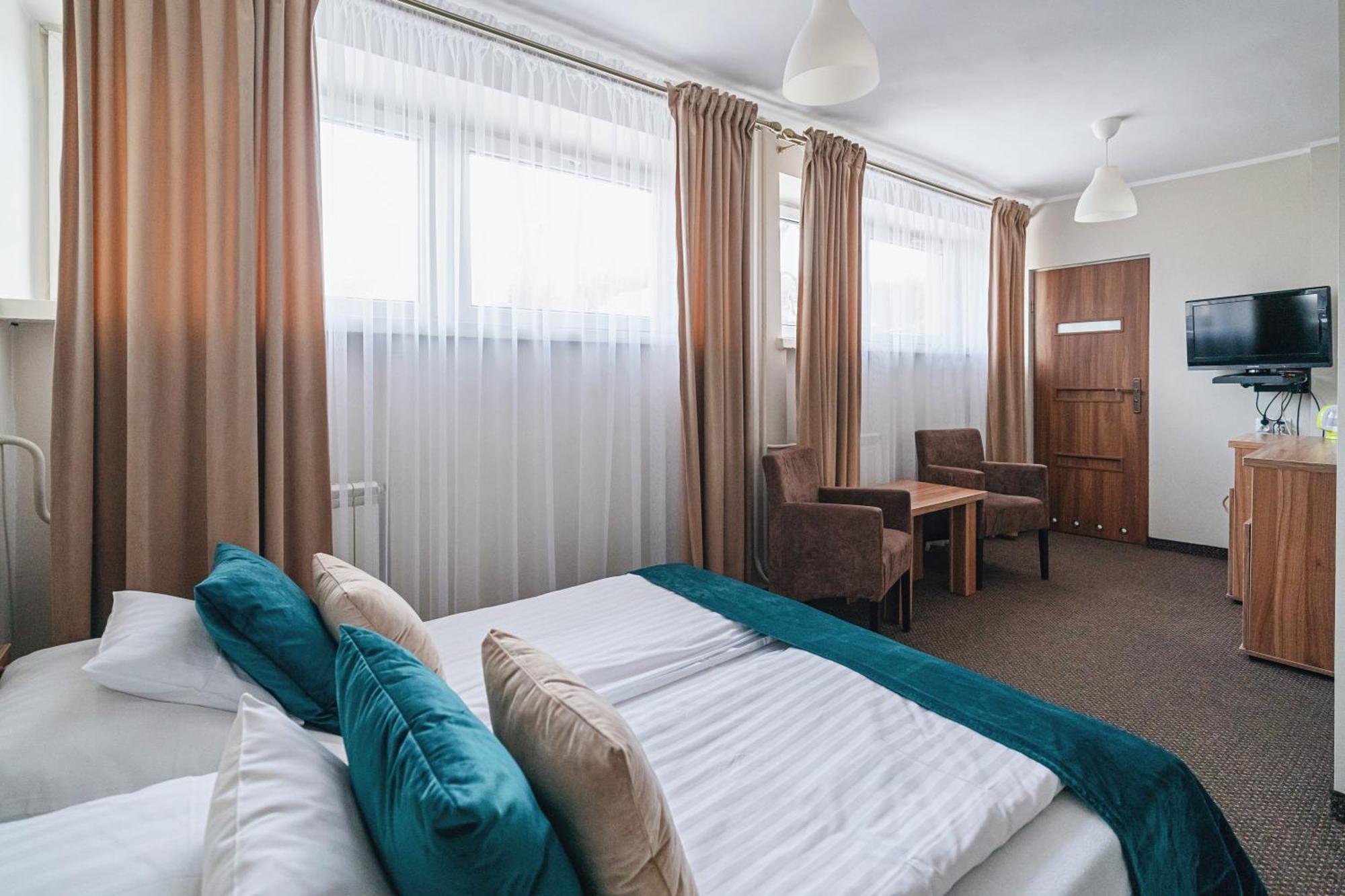 Hotel Ow Jaskolka à Zakopane Extérieur photo