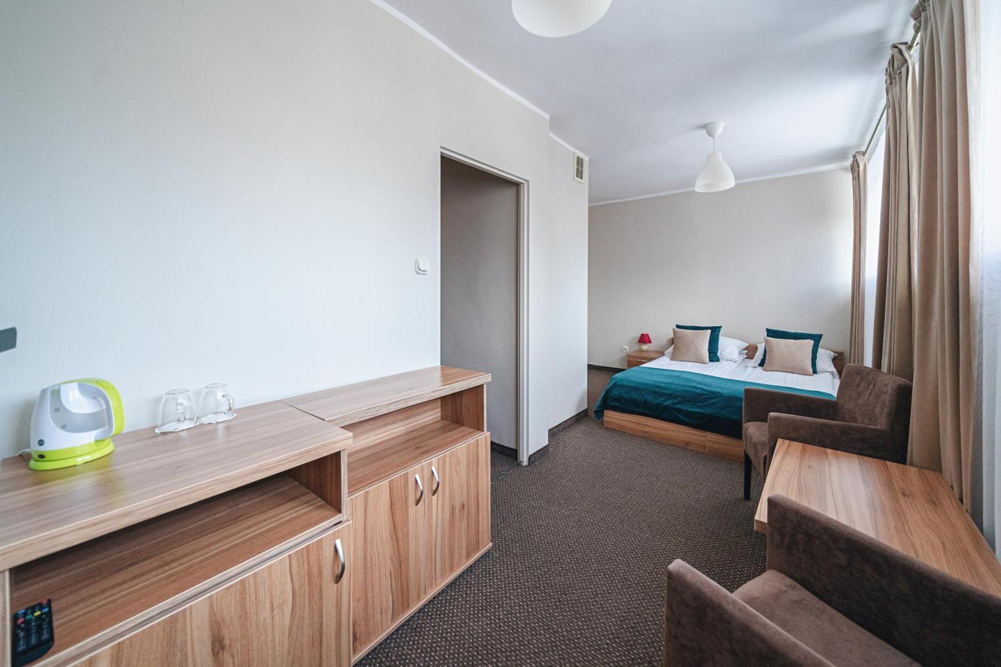 Hotel Ow Jaskolka à Zakopane Extérieur photo