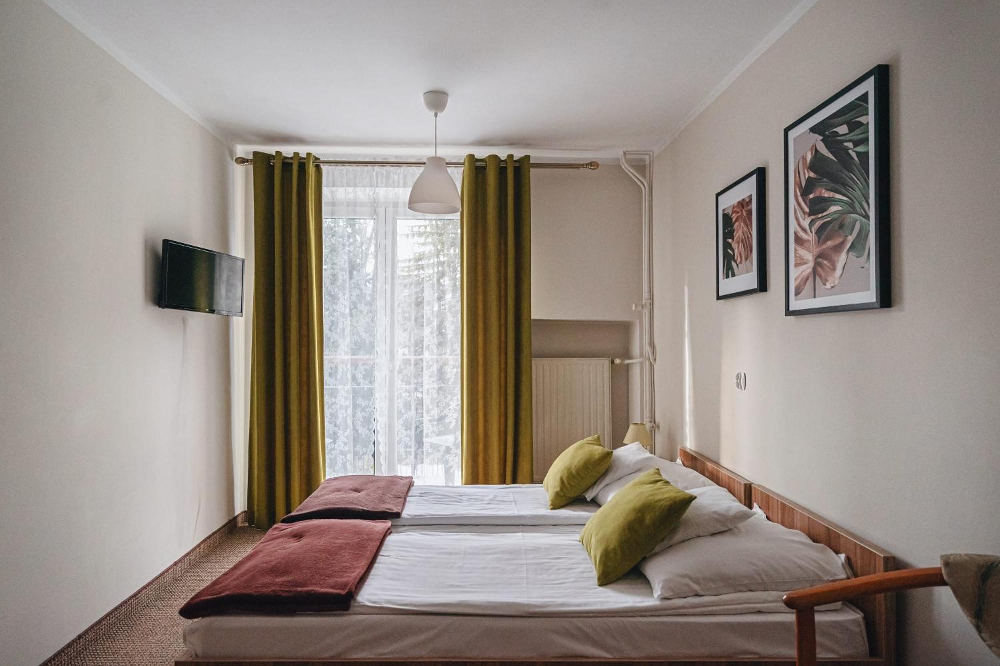 Hotel Ow Jaskolka à Zakopane Extérieur photo