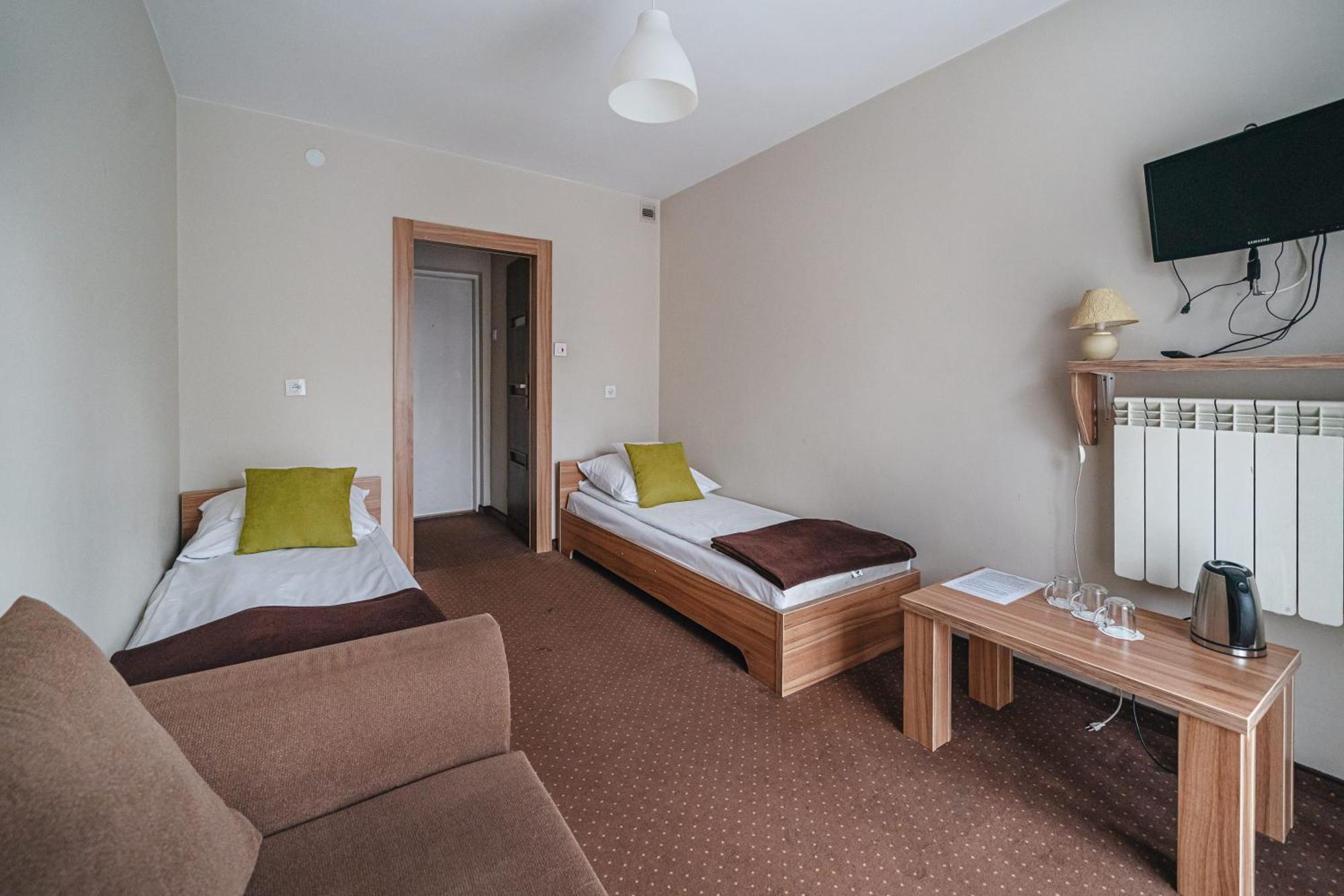 Hotel Ow Jaskolka à Zakopane Extérieur photo